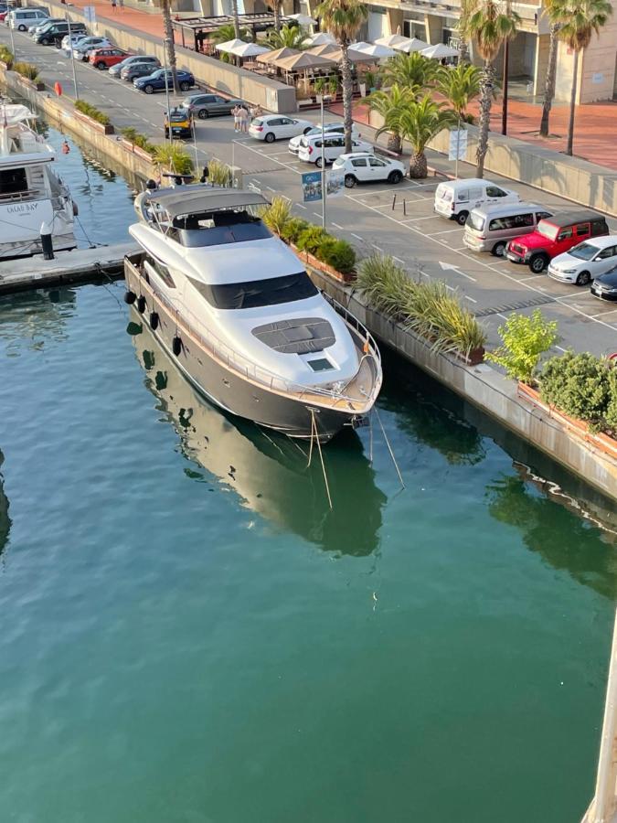 Hotel Motoryacht 21 Avec Equipage Barcelona Exterior foto